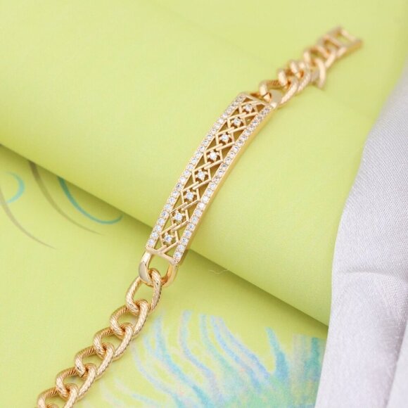 Elegant Rose Gold Bracelet with Criss-Cross Diamond Inlay Design, XPBL0706 - Picture 10 of 12